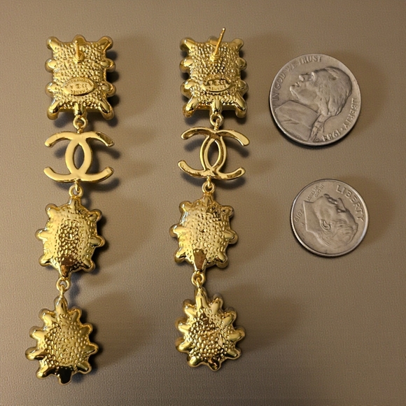 Gold Linear Bling Earrings - Picture 3 of 4